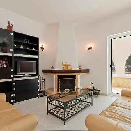Villa Lombos Amarelo Lovely 3 Bedroom Private Pool Perfect For Families