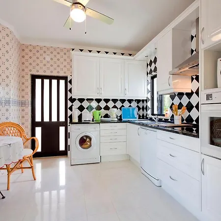Lombos Amarelo Lovely 3 Bedroom Private Pool Perfect For Families