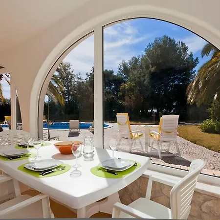 Lombos Amarelo Lovely 3 Bedroom Private Pool Perfect For Families Villa